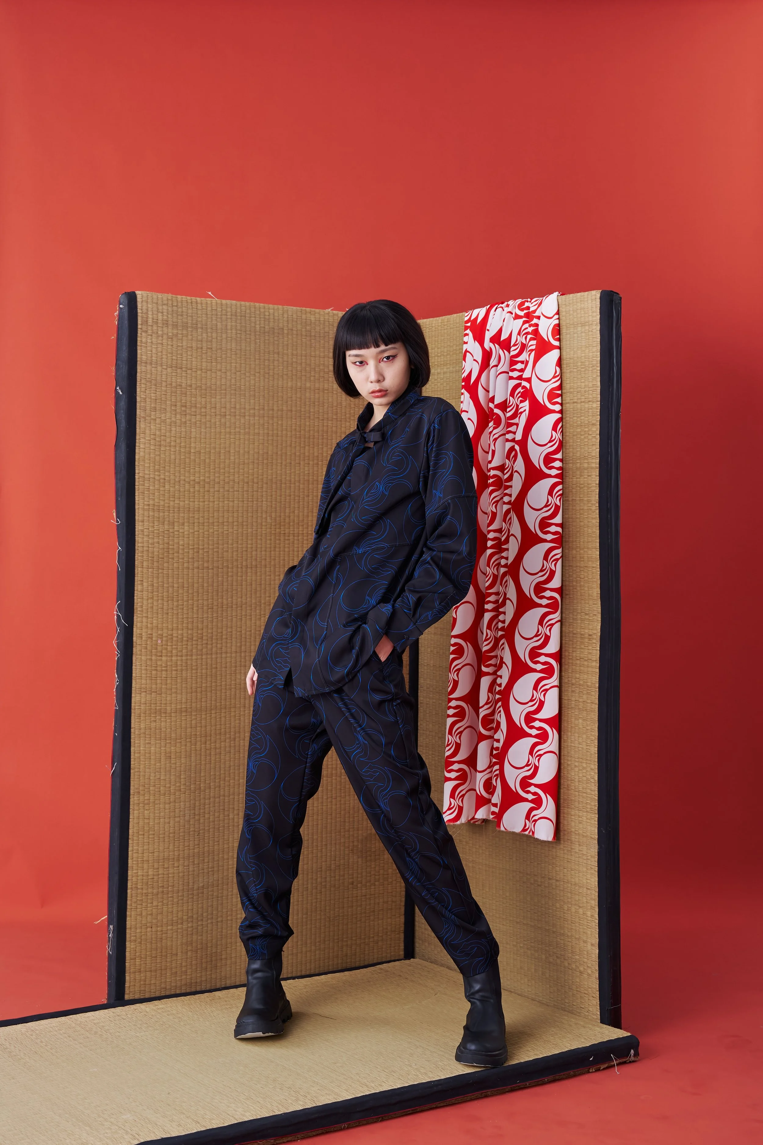 Deconstructed Collar Tie Shirt (Blue print) — INF - Garment for